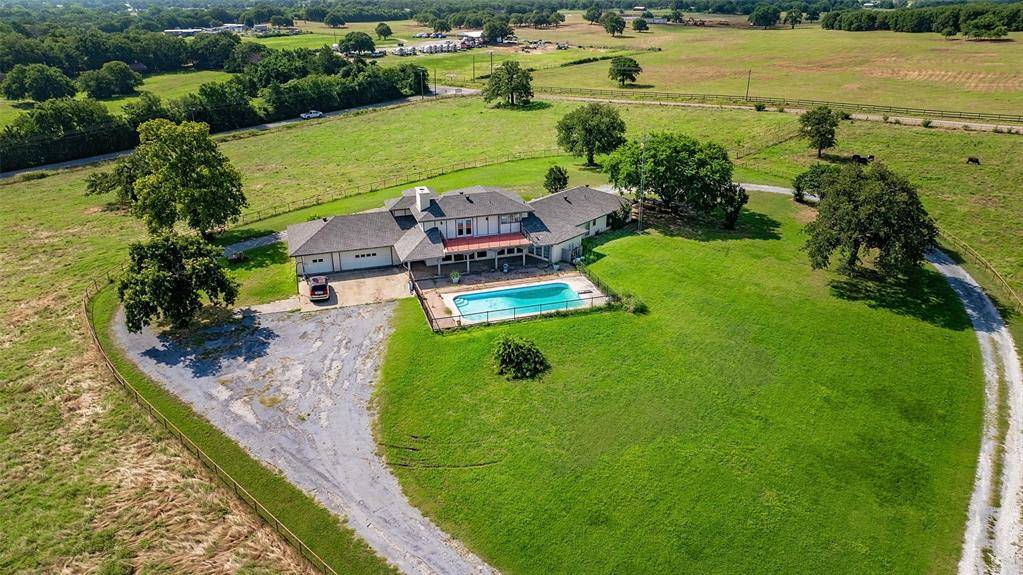 3561 NEELY Trail, Valley View, TX 76272