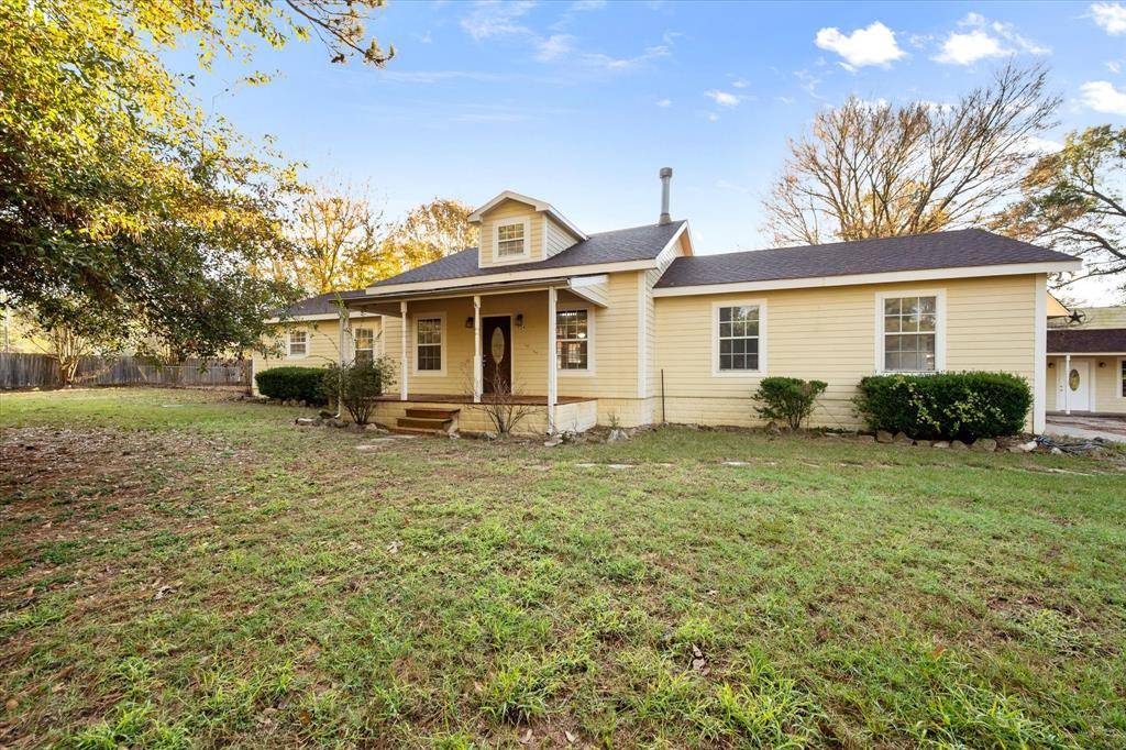 8124 Fm 416, Streetman, TX 75859