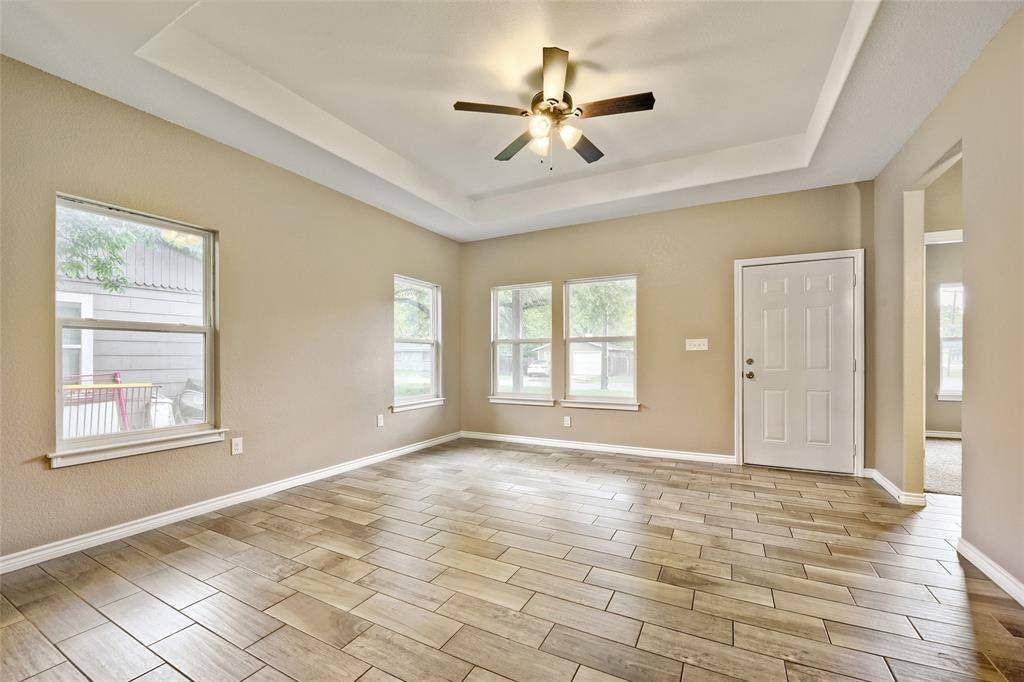 1101 Baird Street, Cleburne, TX 76033