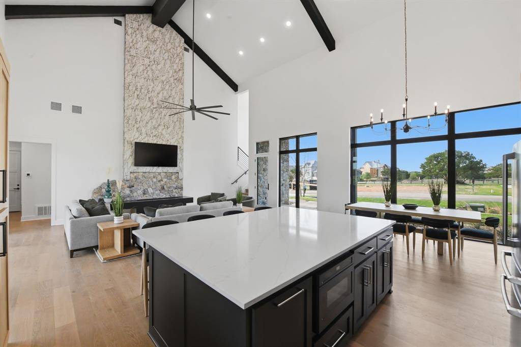 2025 Limestone Trail, Graford, TX 76449