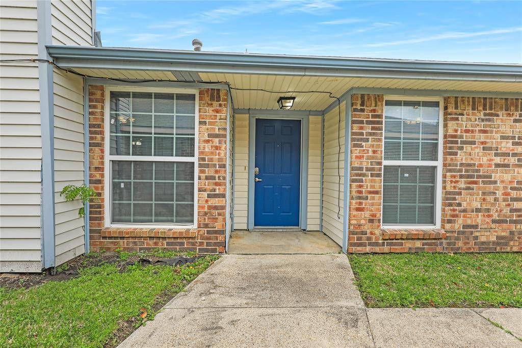 7506 Amherst Drive #A & B, Rowlett, TX 75088
