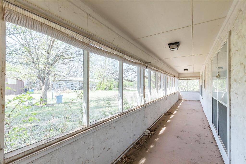 749 Cedar Street, Buffalo Gap, TX 79601