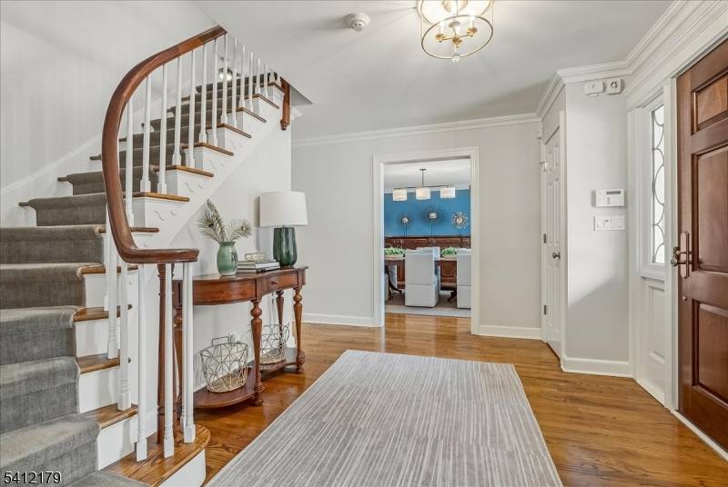 49 Hilltop Rd, Millburn Twp., NJ 07078