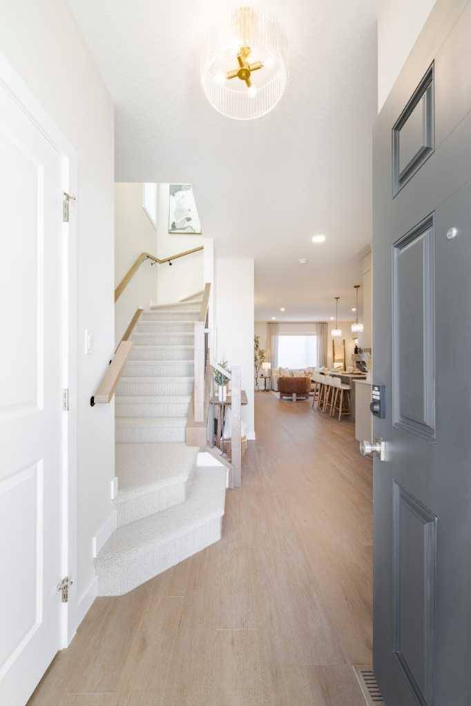 2138 Cobblebrook CRES SW, Airdrie, AB T4B5L9