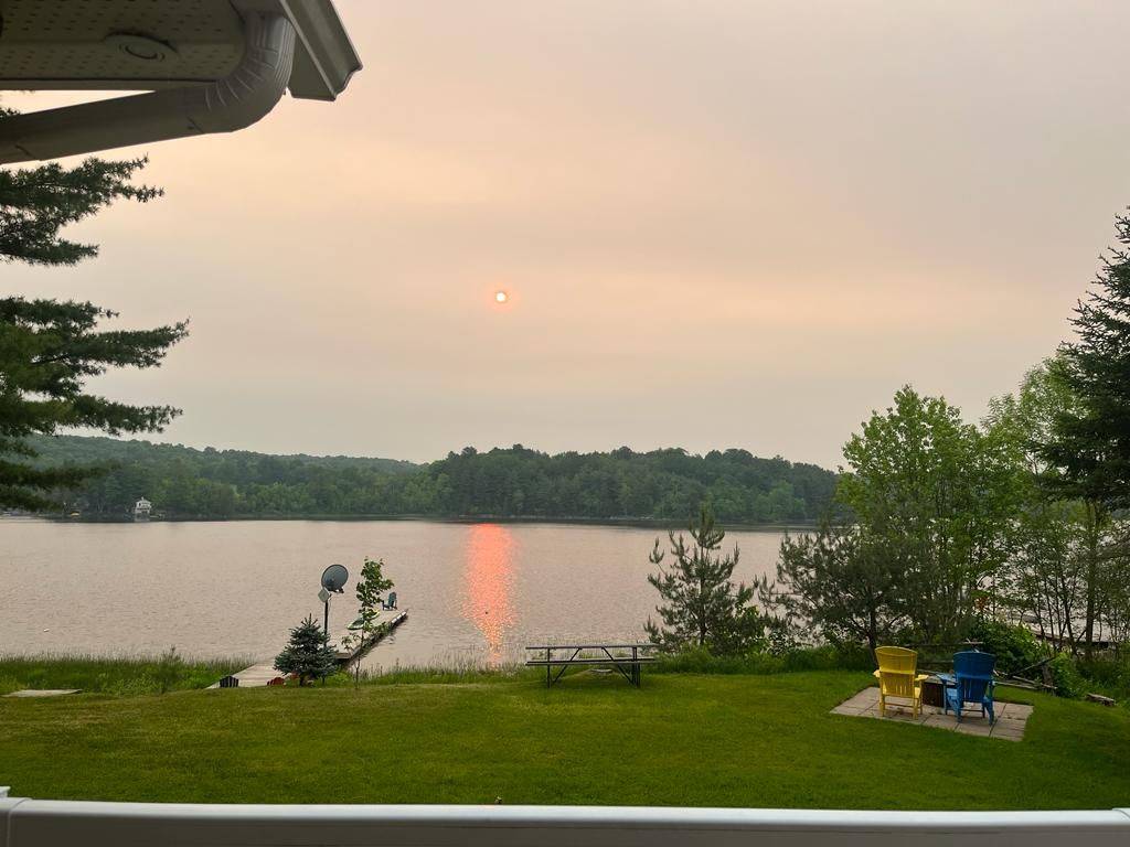 1075 Sandwood RD, Muskoka Lakes, ON P0B 1M0