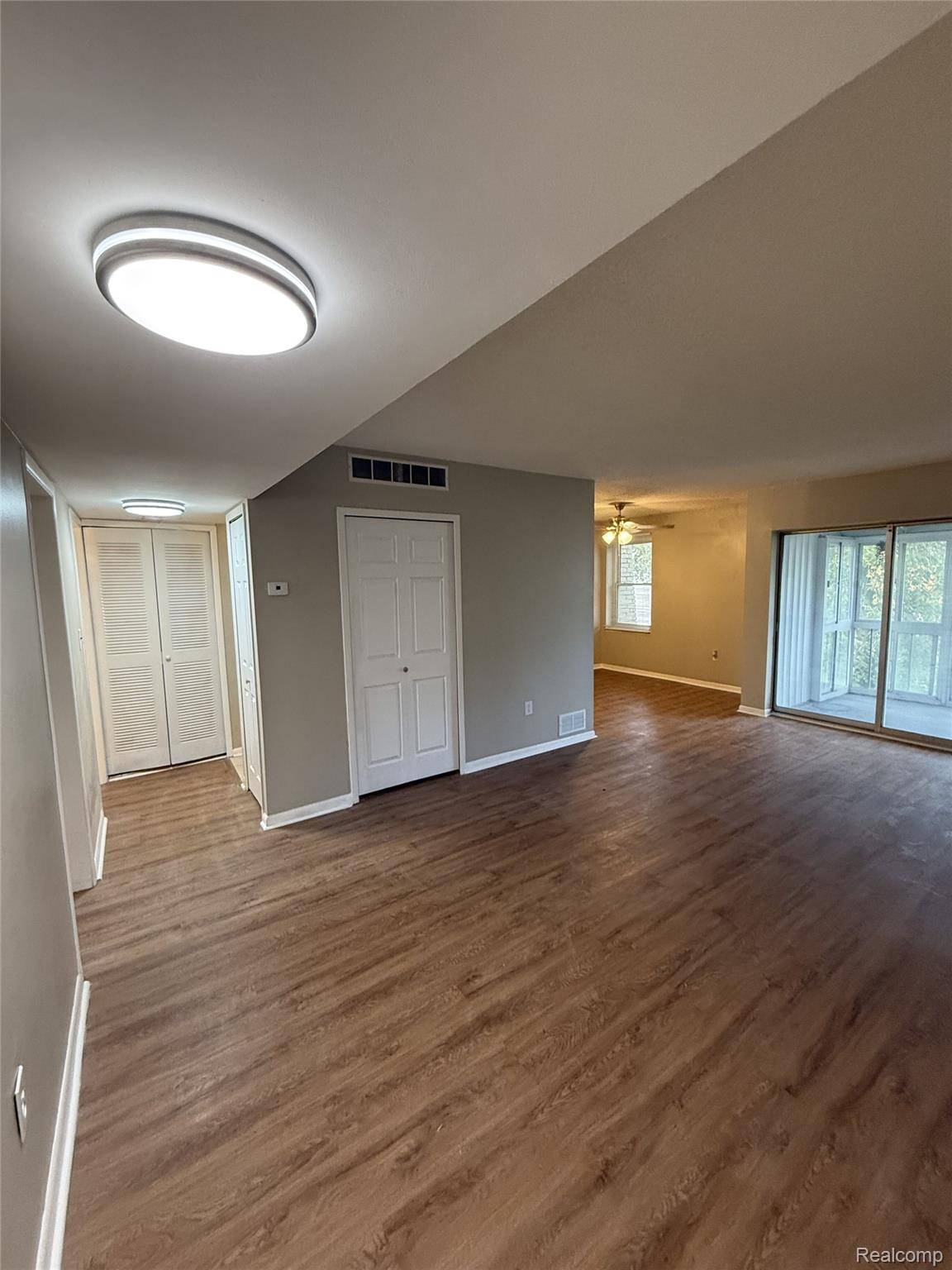 33023 Fargo ST, Livonia, MI 48152