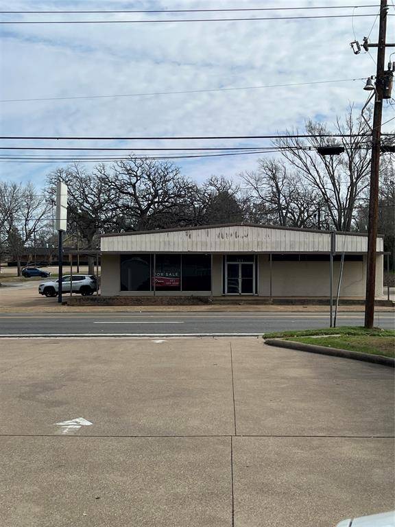 209 S Palestine Street, Athens, TX 75751
