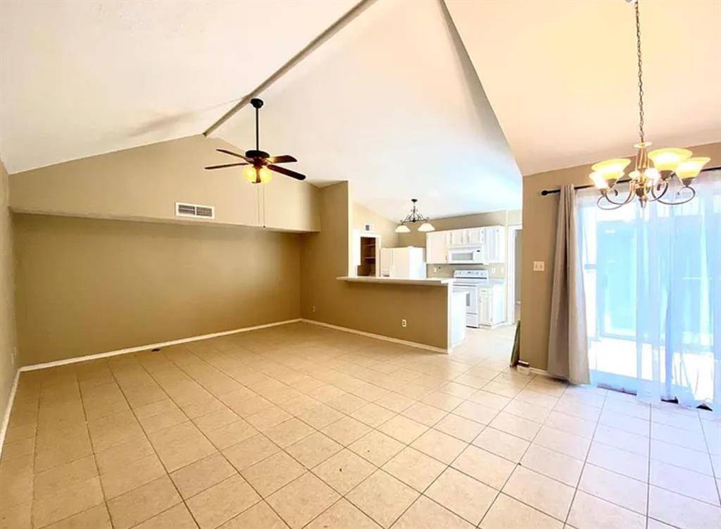 4618 Carr Street, The Colony, TX 75056