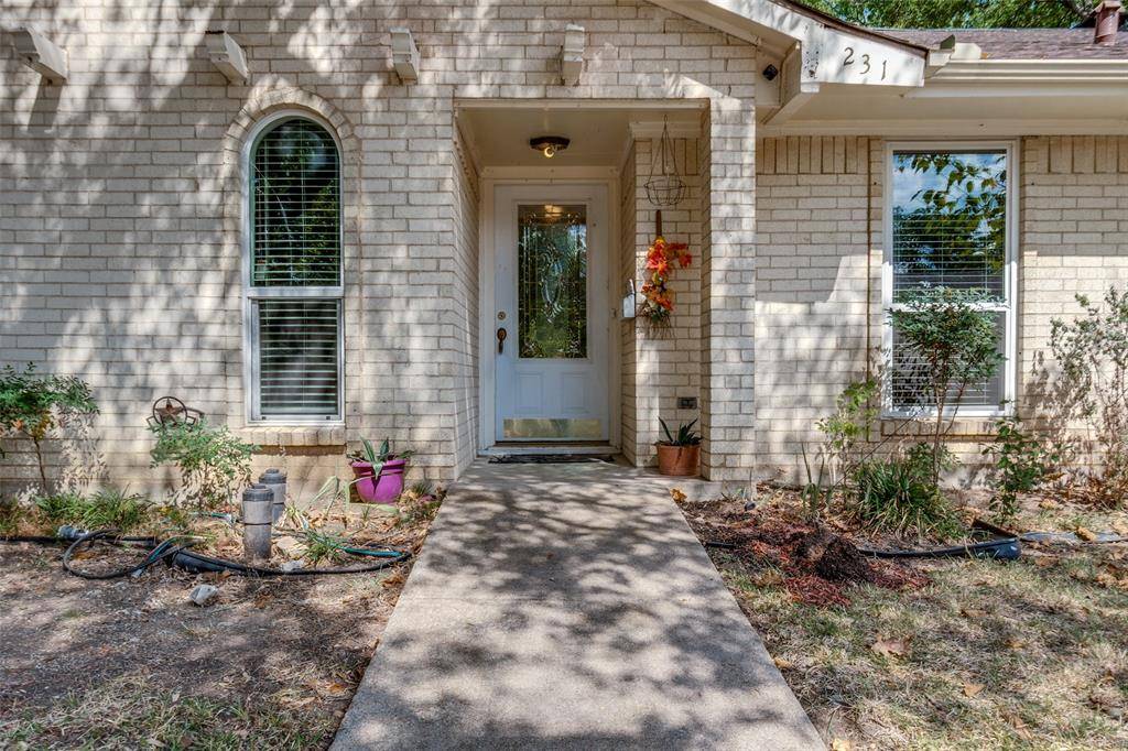 231 Larry Drive, Duncanville, TX 75137