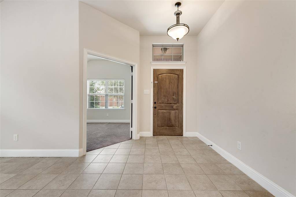 766 Ruffian Way, Fate, TX 75087