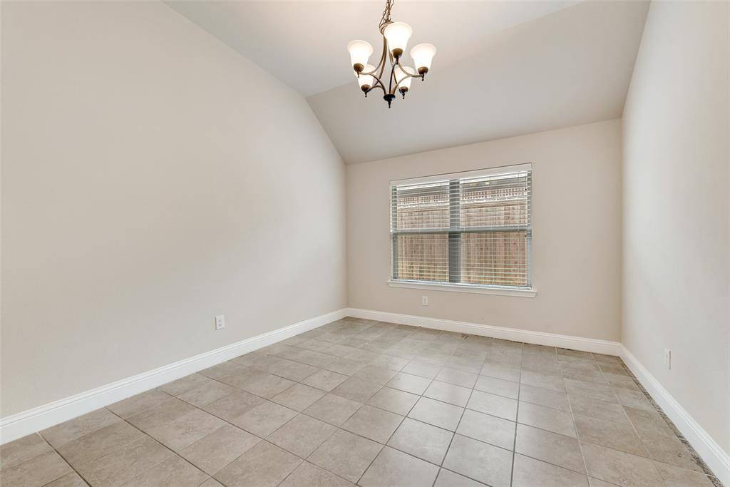 766 Ruffian Way, Fate, TX 75087