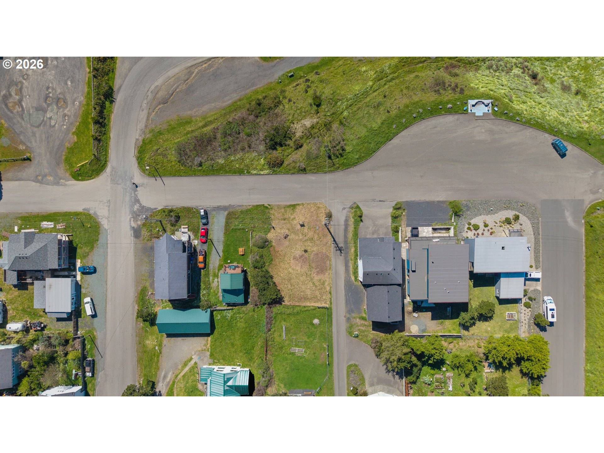 440 5TH ST, Port Orford, OR 97465