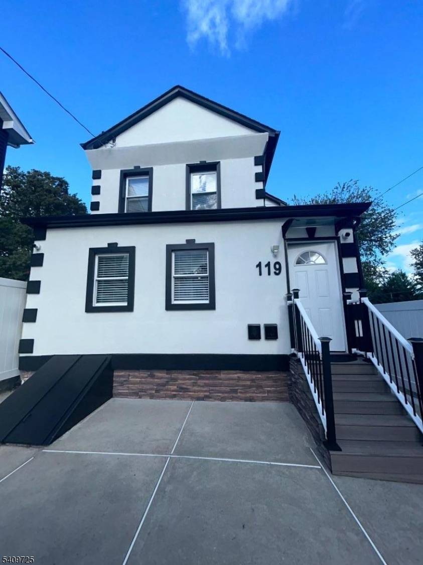 119 Columbus Pl, Roselle Park Boro, NJ 07204