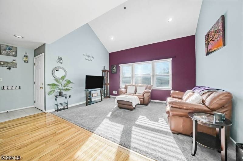 45 Royal Ave #46, Hawthorne Boro, NJ 07506