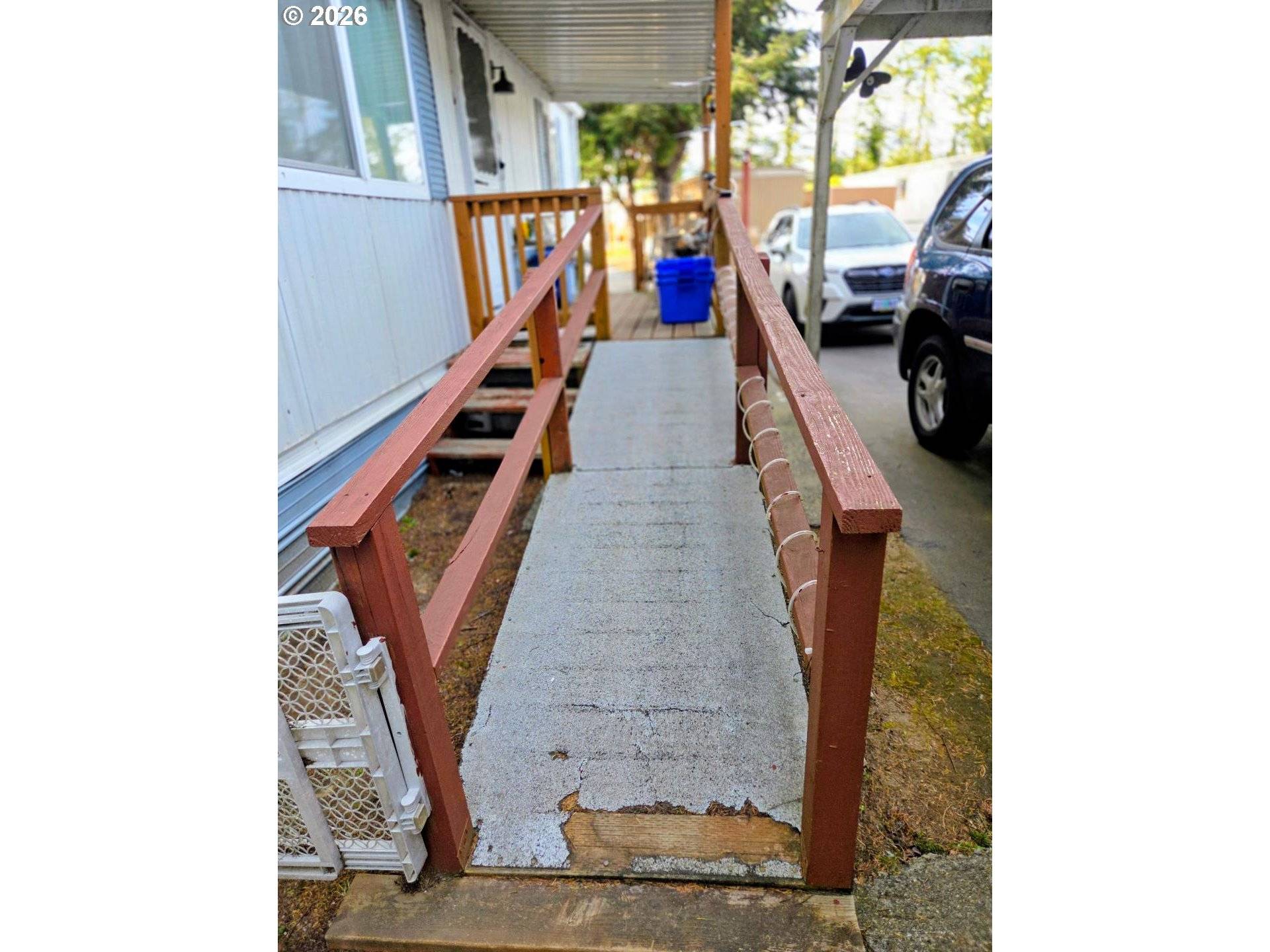 3365 TIDEWATER DR, Coos Bay, OR 97420