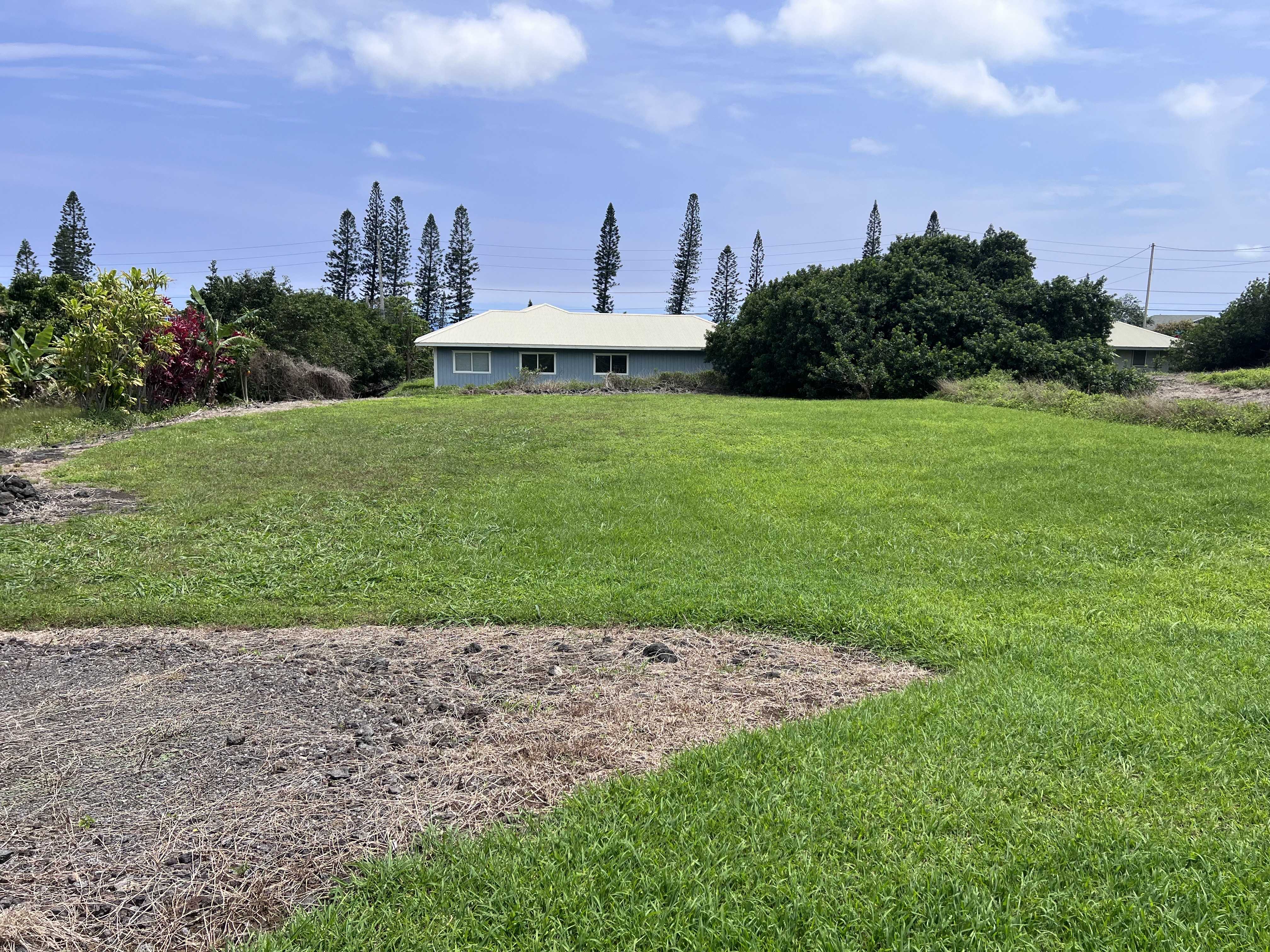 KAMAOA RD, Naalehu, HI 96772