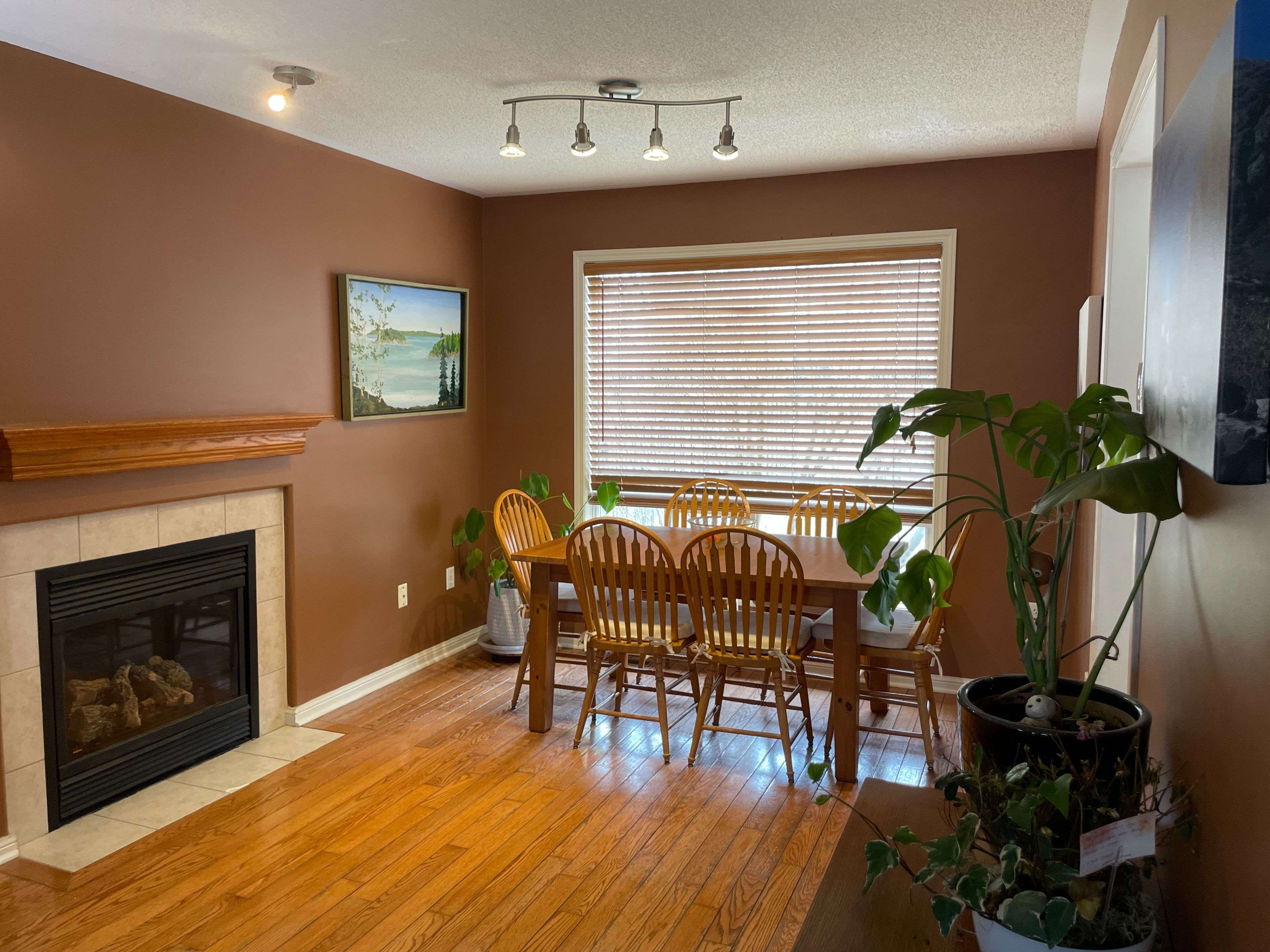 1518 Croft AVE N, Milton, ON L9T 5K6