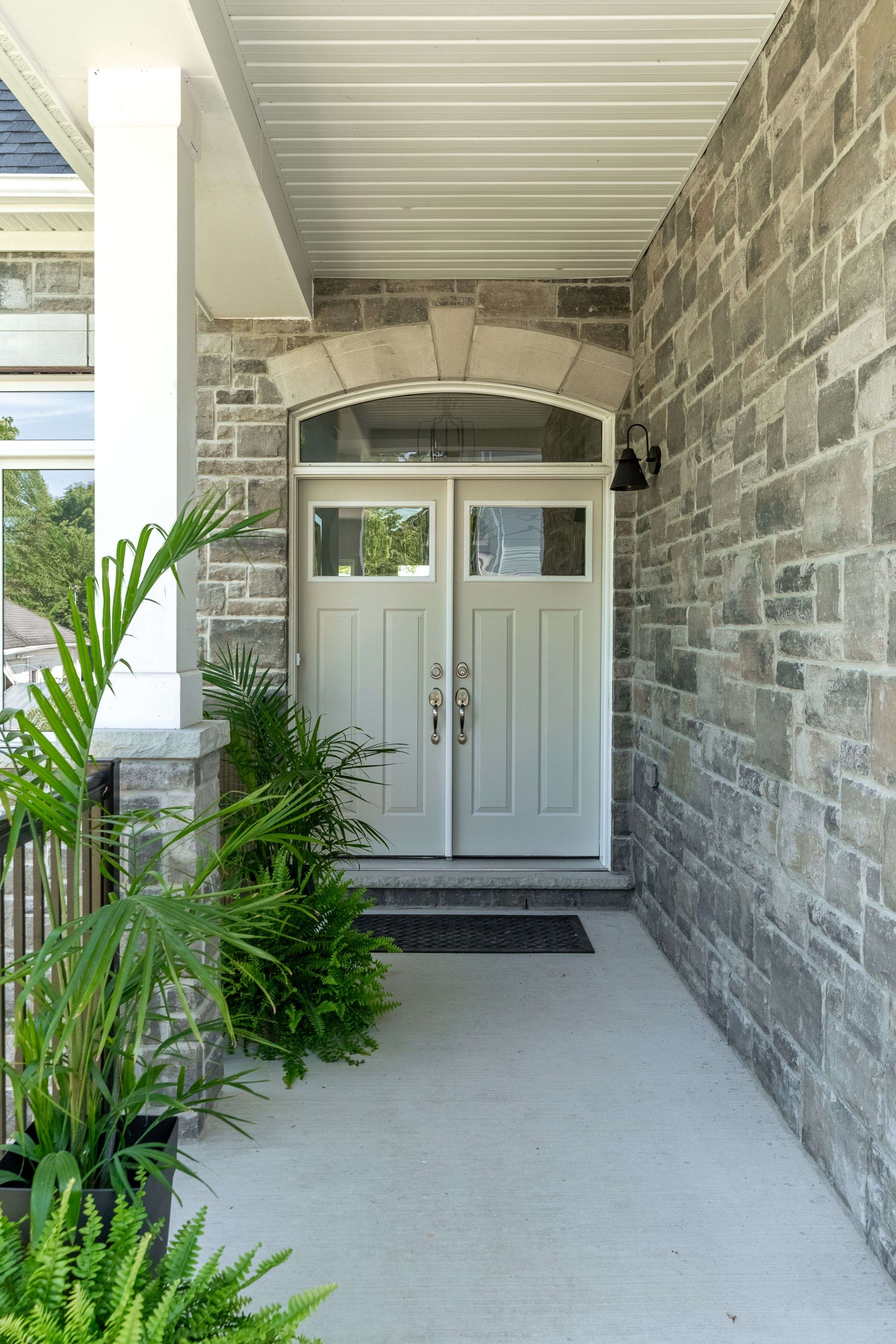 16 Twelve Trees CT, Prince Edward County, ON K0K 3L0