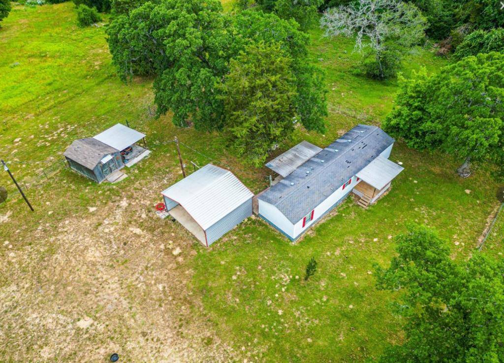 155 F County Road 430, Buffalo, TX 75831