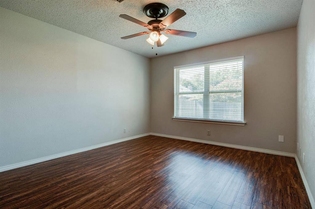 1728 Stonegate Drive, Denton, TX 76205