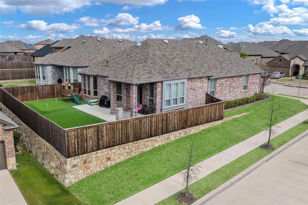 5664 Durst Lane, Forney, TX 75126
