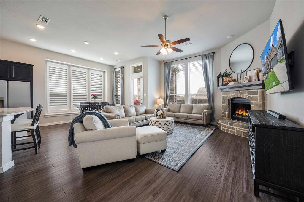 5664 Durst Lane, Forney, TX 75126