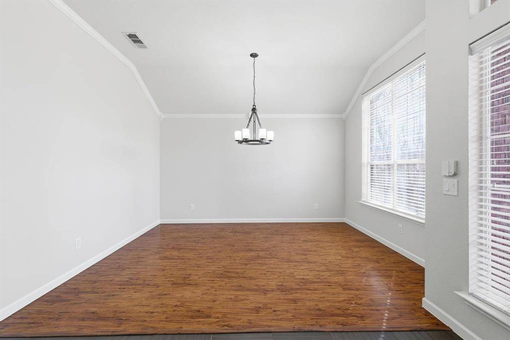 1635 Nightingale Lane, Corinth, TX 76210