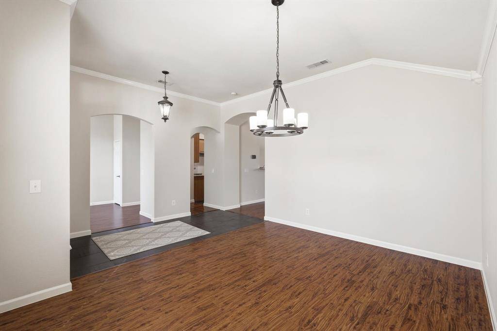 1635 Nightingale Lane, Corinth, TX 76210