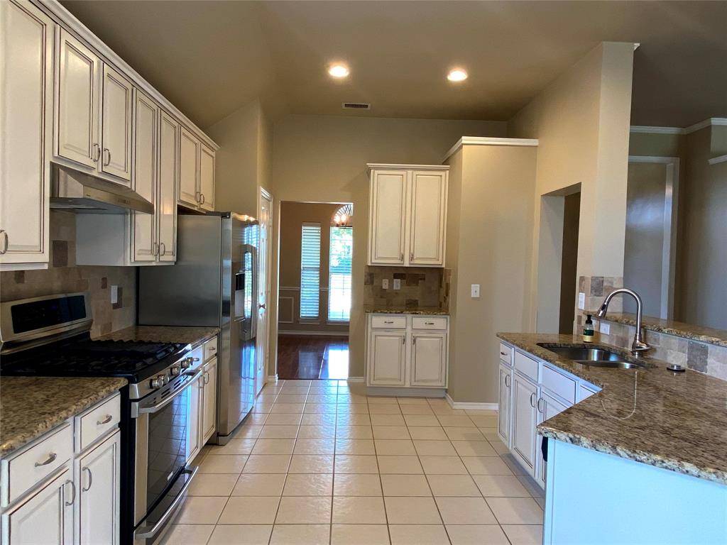 9900 Buckingham Lane, Frisco, TX 75035