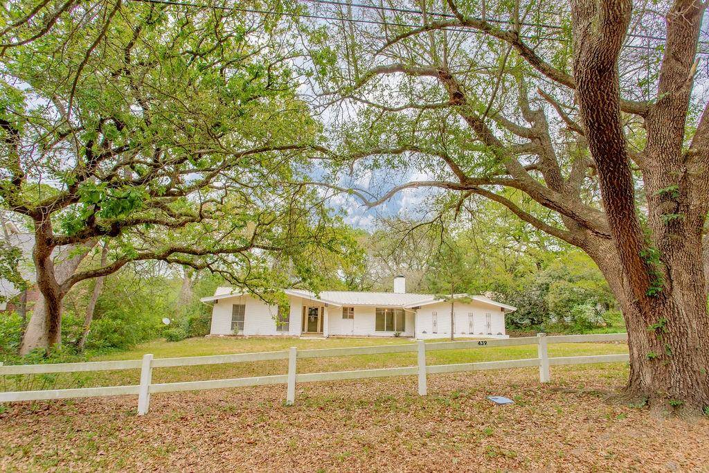 439 N Lonestar Lane, Hideaway, TX 75771