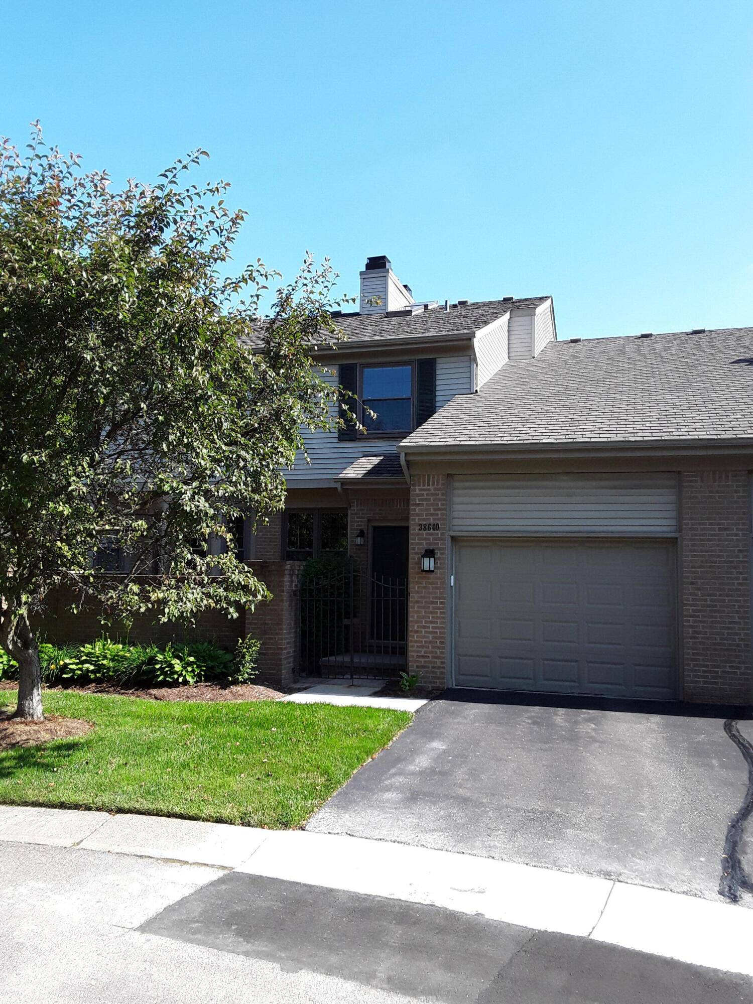 38640 Evonshire, Farmington Hills, MI 48331