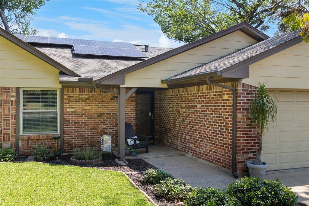 4911 Trails Edge Drive, Arlington, TX 76017