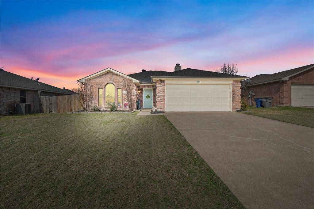 227 Lake Texoma Drive, Wylie, TX 75098