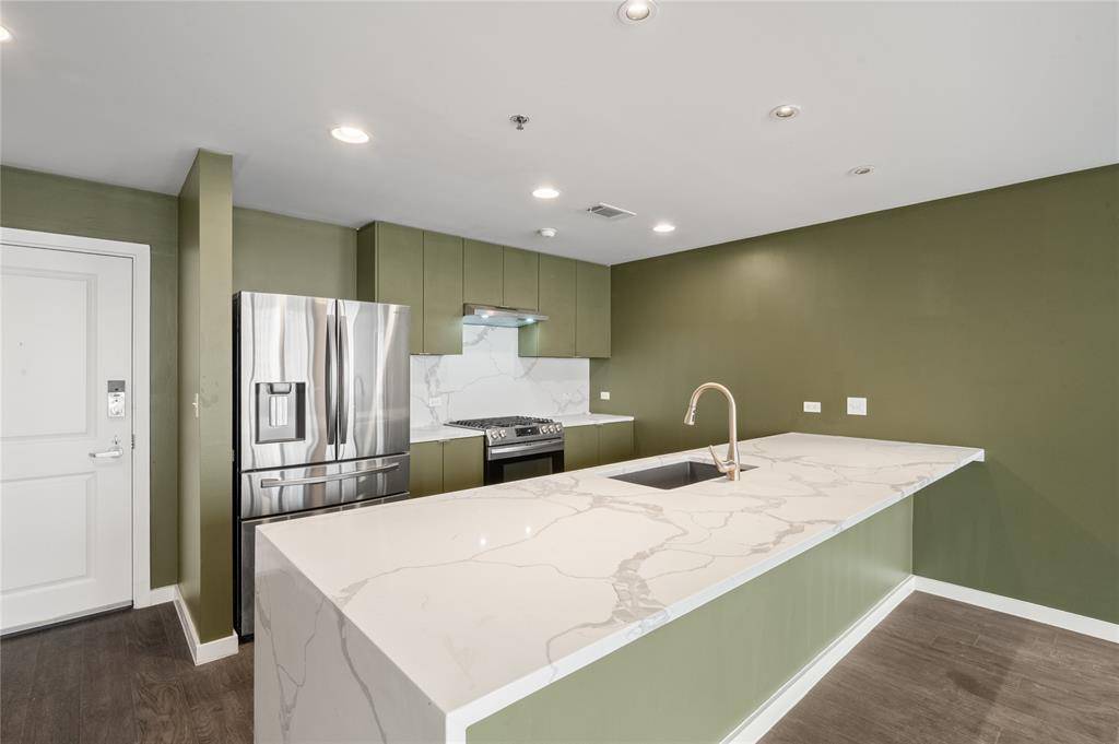 1200 Main Street #909, Dallas, TX 75202