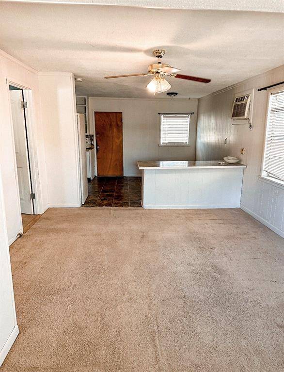 1402 Avenue J, Cisco, TX 76437