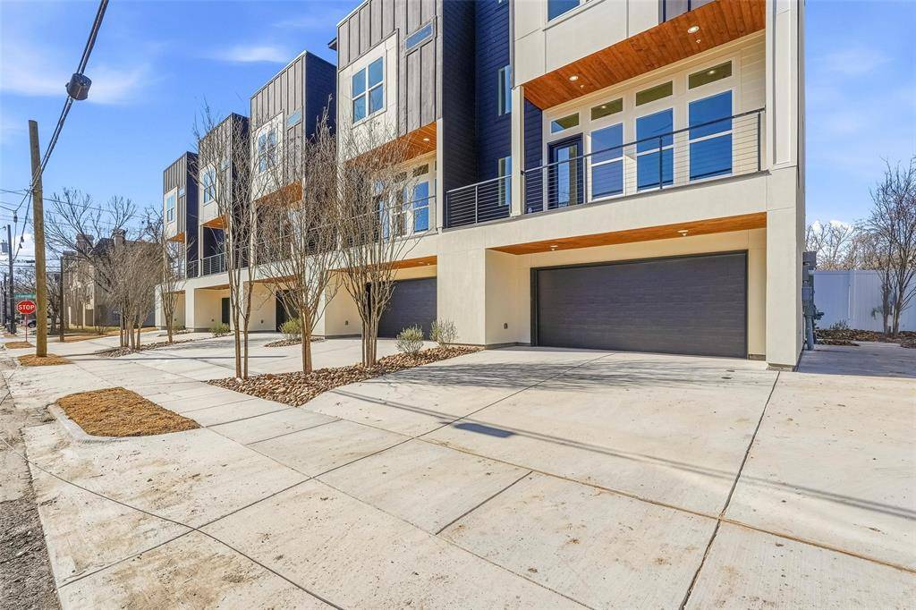 2202 N Carroll Avenue, Dallas, TX 75204