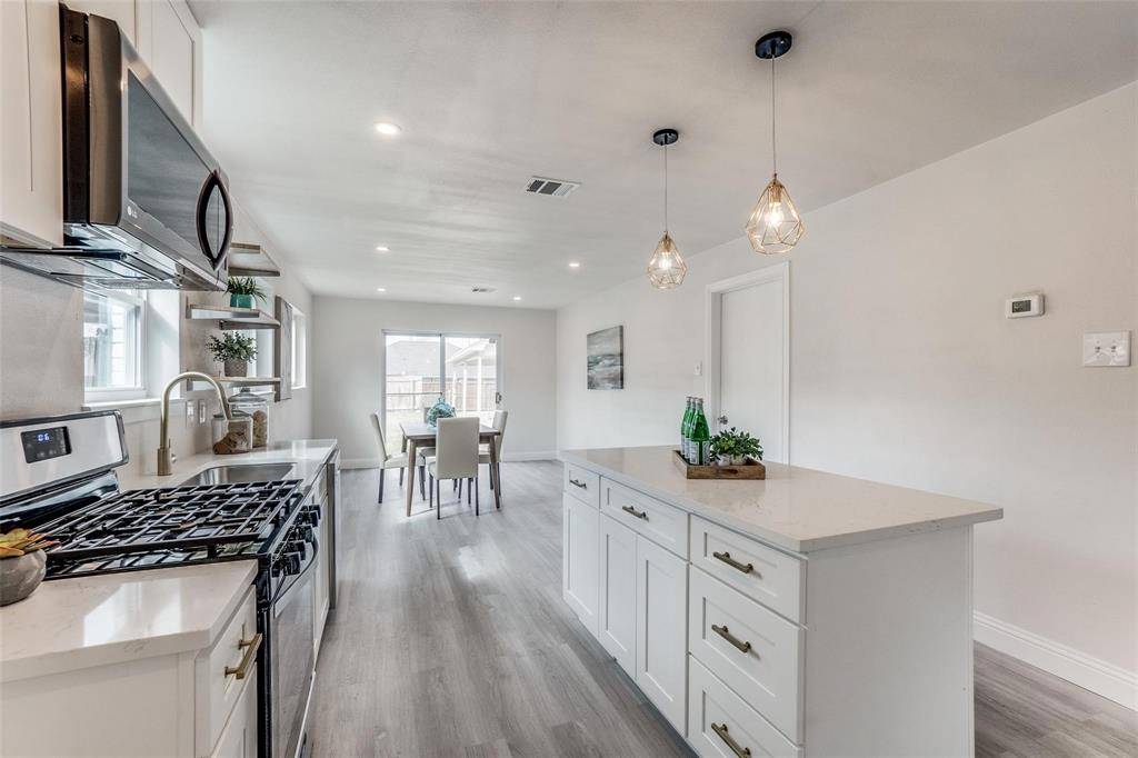 6494 Lontos Drive, Dallas, TX 75214