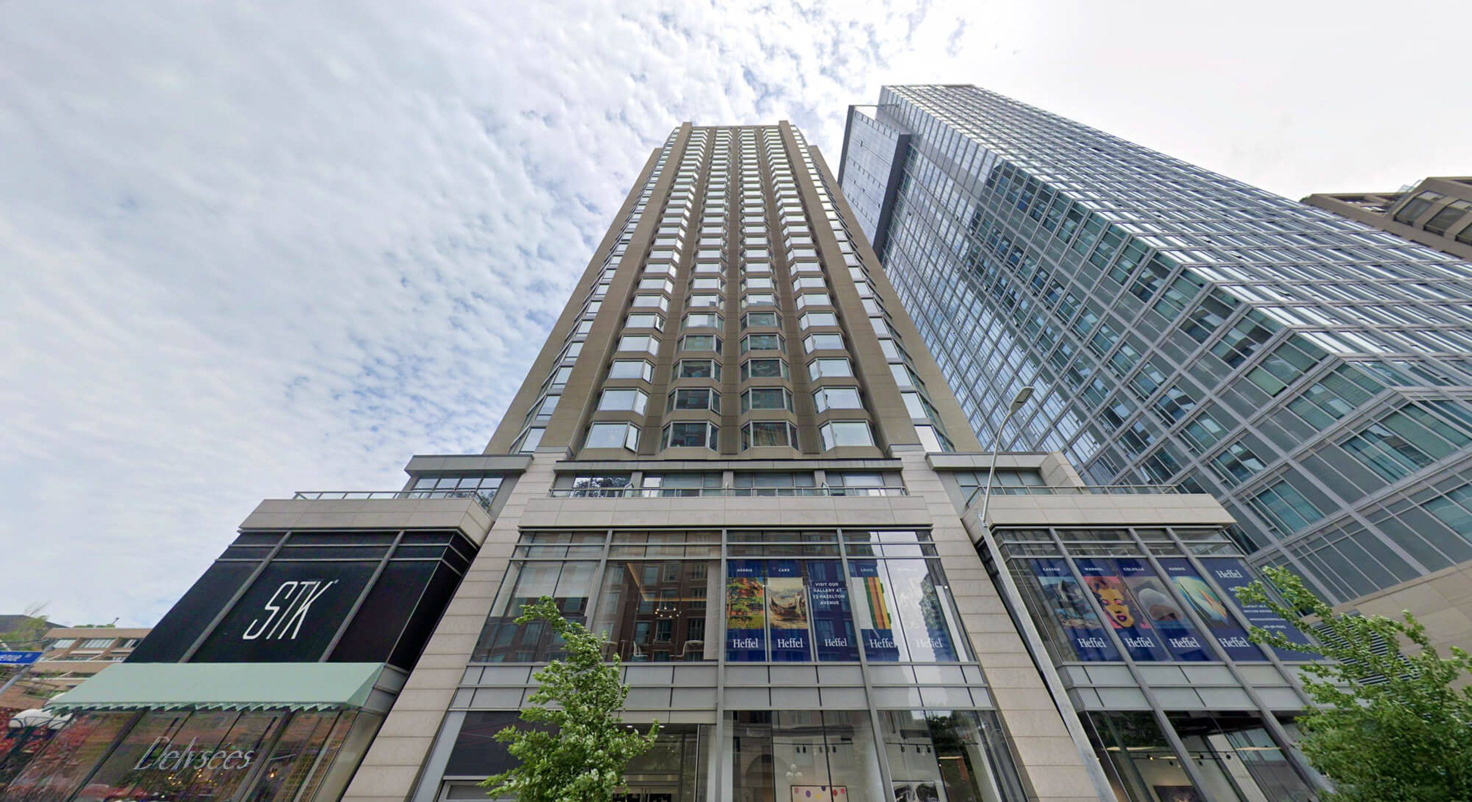 155 Yorkville AVE W #1610, Toronto C02, ON M5R 1C4