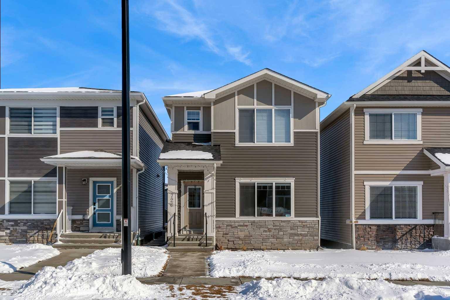 726 Bayview HL SW, Airdrie, AB T4B 5M4