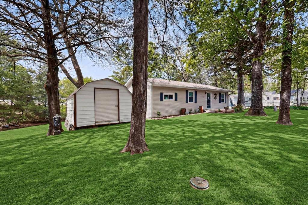 10546 Hoot Owl Hollow, Wills Point, TX 75169