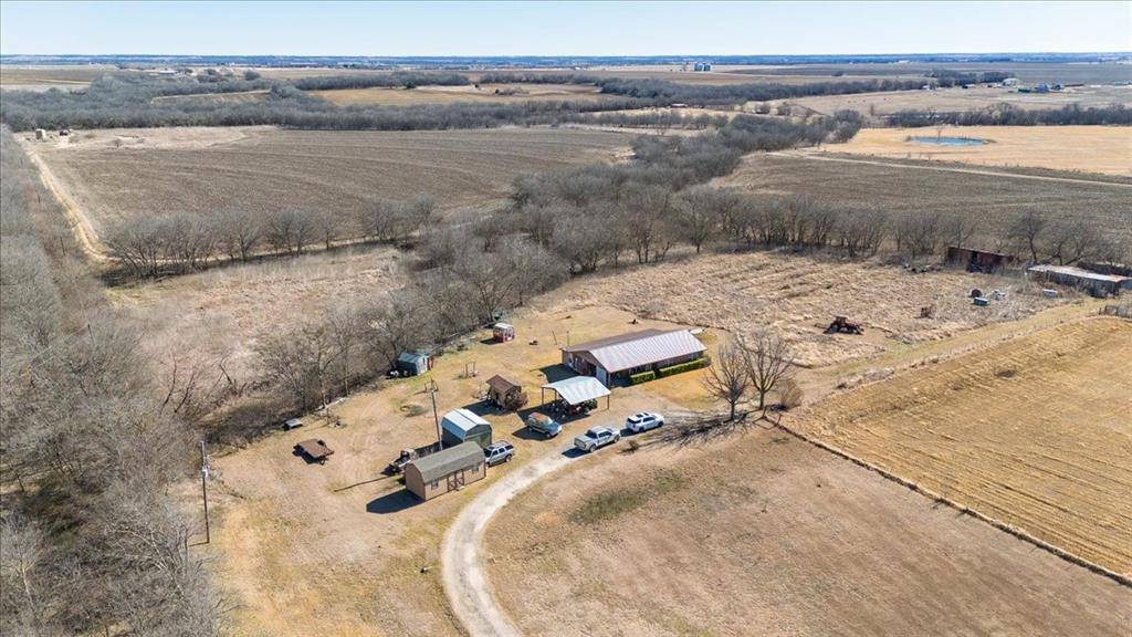 9964 State Hwy 171, Covington, TX 76636