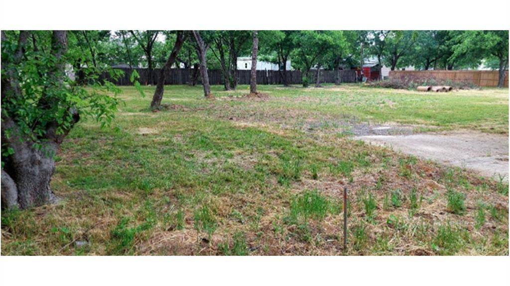 4251 Thousand Oaks Drive #C, Argyle, TX 76226