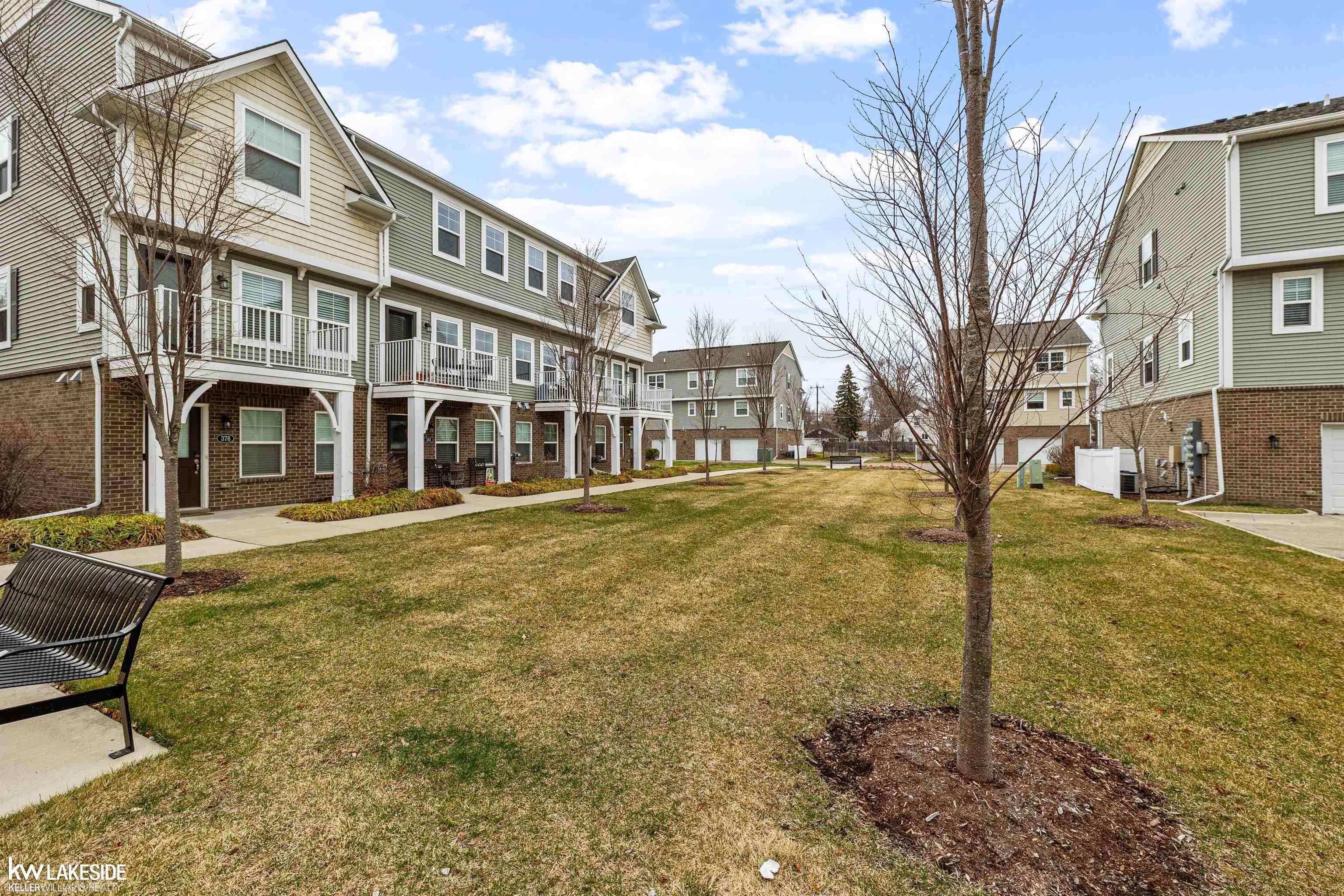 340 Dale CT, Ferndale, MI 48220