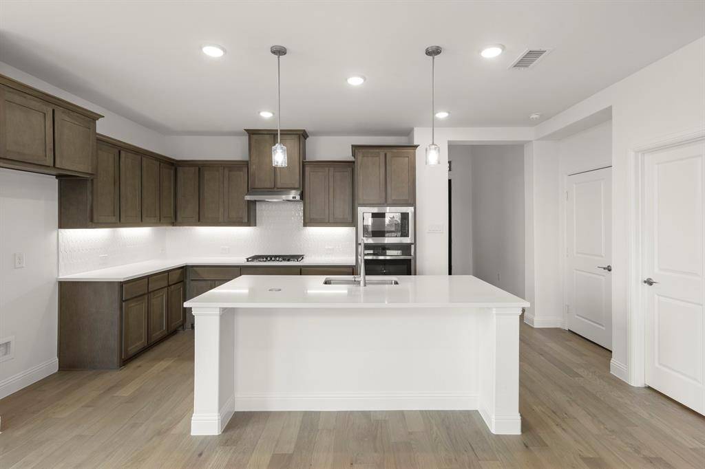 209 Evenstar Lane, Rockwall, TX 75087