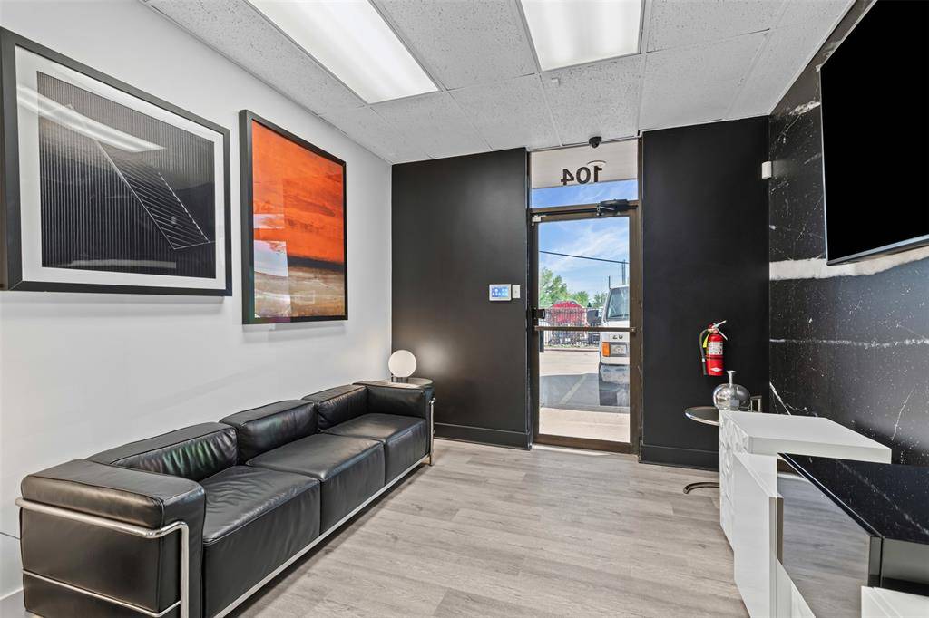 11127 Shady Trail #104, Dallas, TX 75229