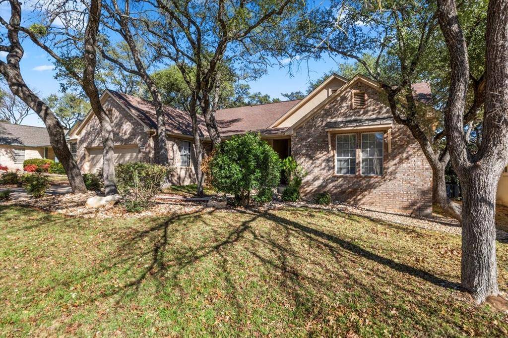 211 Whispering Wind Drive, Georgetown, TX 78633