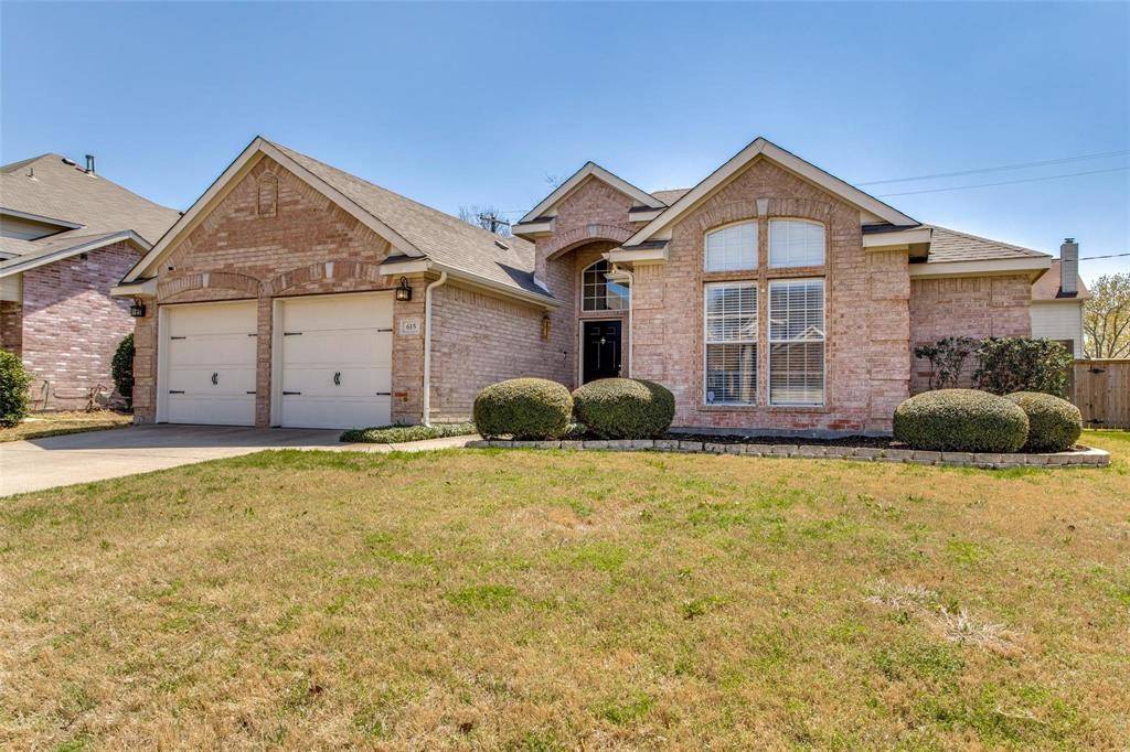 615 Delores Drive, Grand Prairie, TX 75052