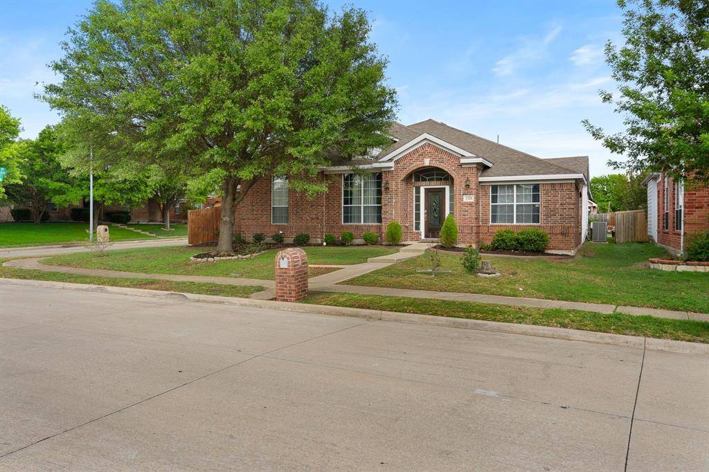 1328 Rawlins Drive, Lancaster, TX 75134