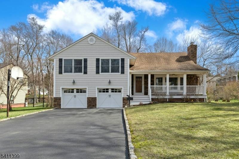 42 Arden Ct, Berkeley Heights Twp., NJ 07922