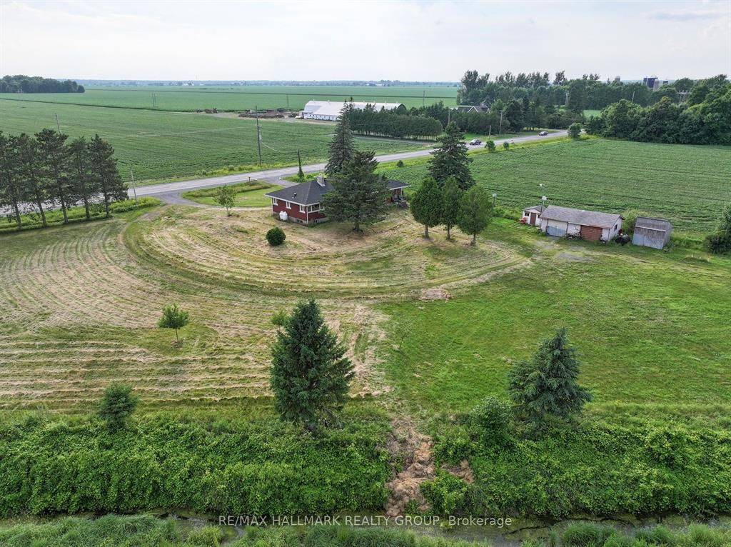 6050 Old Richmond RD, Fallowfield Rd South Of Ottawa, ON K0A 2Z0